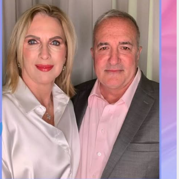Fairview, North Carolina – Authorities are investigating a tragic discovery after two people, identified as a husband and wife, were found dead inside their Fairview home Thursday evening.