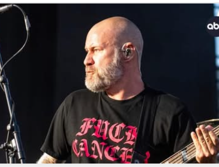 Los Angeles, California — The global rock and nu-metal community is mourning the loss of Sam Rivers, the legendary bassist and founding member of Limp Bizkit, who passed away on Saturday
