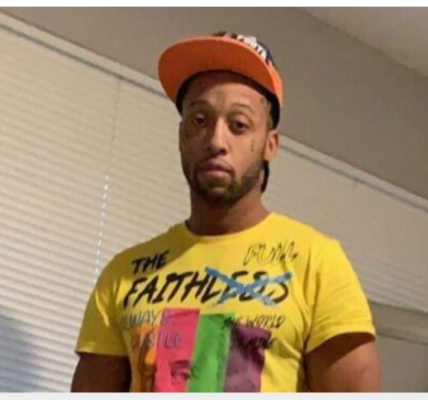 LOUISVILLE, KENTUCKY — A quiet Wednesday afternoon turned tragic when police discovered a young man dead from multiple gunshot wounds inside an apartment on Arbor Pointe Drive.