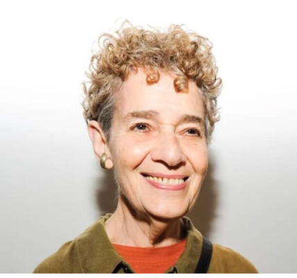 NEW YORK, NEW YORK — The art world mourns the loss of Jackie Ferrara, the visionary sculptor renowned for