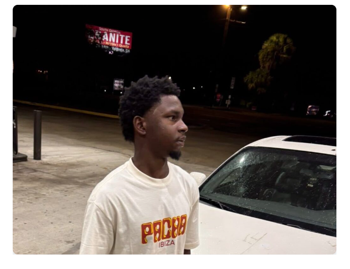 Moultrie, Georgia – The city of Moultrie is mourning the tragic loss of Quincy Alford, 24, following a late-night shooting that has left the community shaken