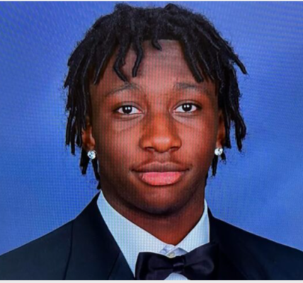 McCalla, Alabama – A tragic accident along Interstate 459 has left one family mourning the loss of 19-year-old Adrian Derandre’ Hunter, whose life ended far too soon after a violent crash near Hoover