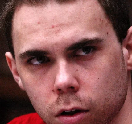 Murderer who taunted cops with messages written in blood chooses execution by firing squad