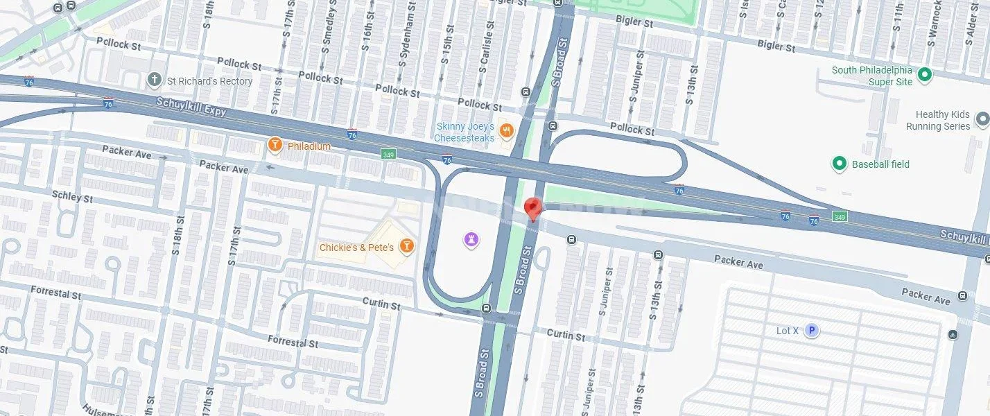 Philadelphia, Pennsylvania – A male victim was critically wounded after a shooting and vehicle crash near Broad Street and Packer Avenue in South Philadelphia on Wednesday evening. The incident created a chaotic scene as authorities responded