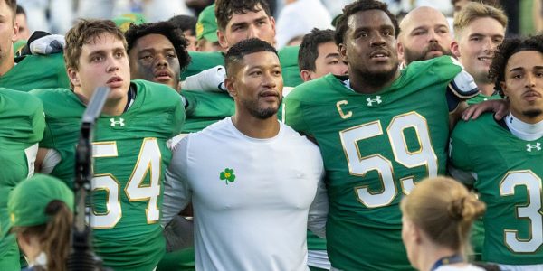 Leonard Moore has 2 interceptions and No. 21 Notre Dame beats Boise State 28-7