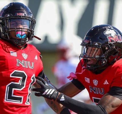 Miami (Ohio) rallies to beat Northern Illinois 25-14 in MAC opener for both teams