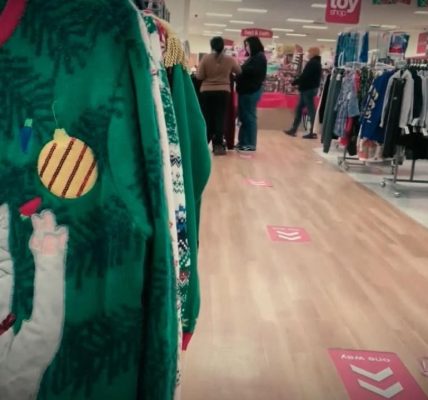 Holiday shoppers might benefit from starting early amid fewer sales, experts say