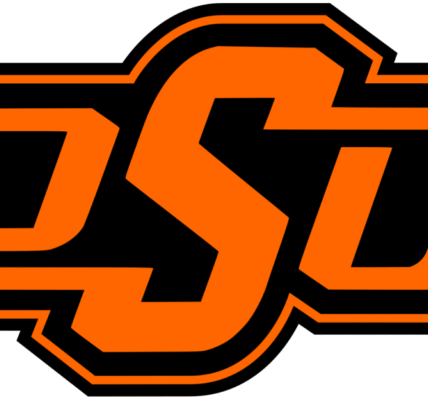 STILLWATER, Okla. — Three people were injured in a shooting at Carreker East dormitory at Oklahoma State University (OSU) early Sunday morning.