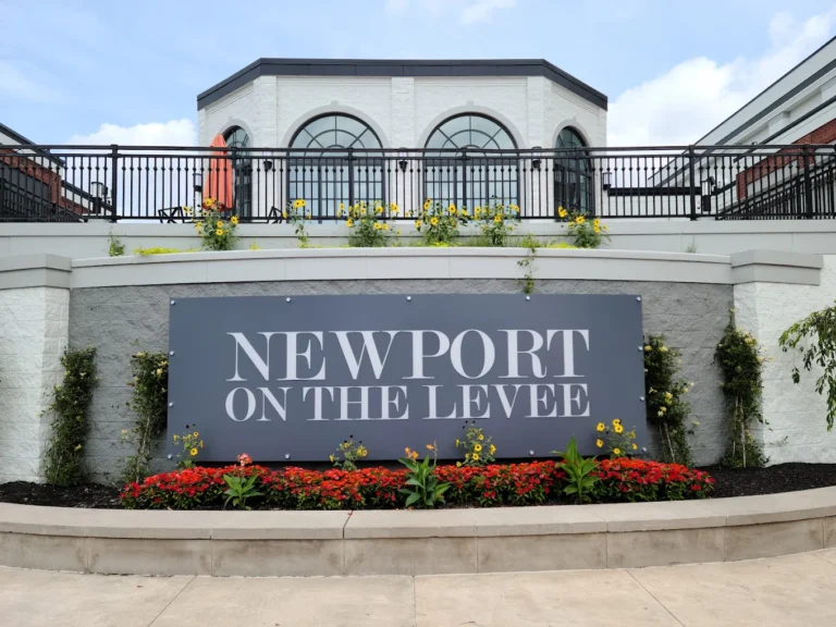 NEWPORT, Ky. — Police responded to a shooting at Newport on the Levee mall Friday evening, leaving one individual injured and transported to a local hospital
