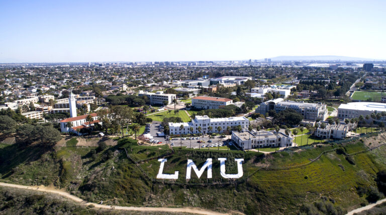 Los Angeles, California — The Loyola Marymount University (LMU) Westchester campus was plunged into chaos and fear on Tuesday, October 21, 2025, after reports of a possible