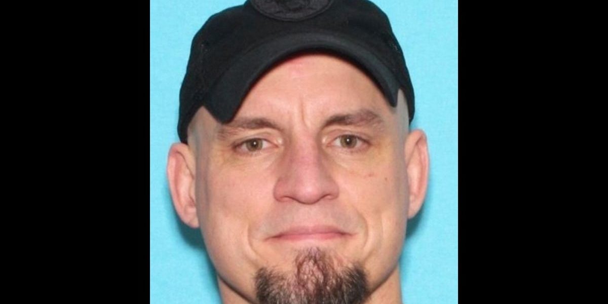 Suspect arrested hours after killings of ex-girlfriend and new boyfriend in front of children, police say