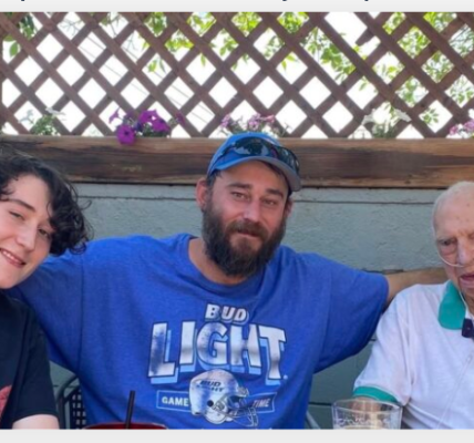 Speed, Fire, and Tragedy on Highway 238: A Midnight Crash Claims a Life”