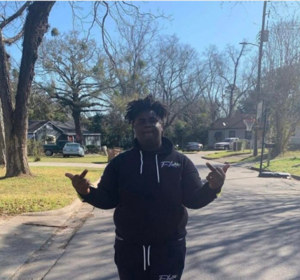 Two Lives Lost - Onpointelegant